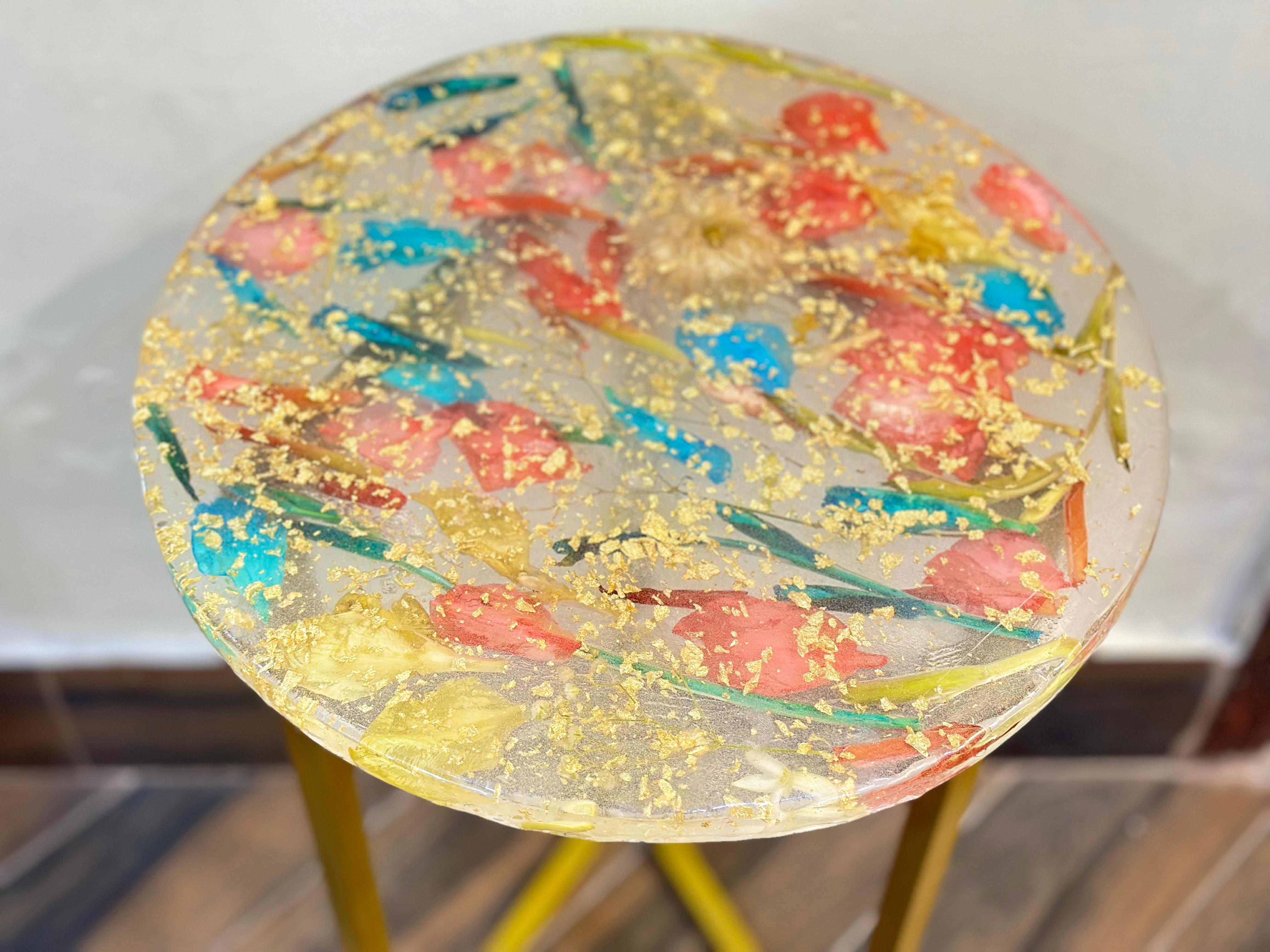 Original flowers coffee table - Resin Art Products