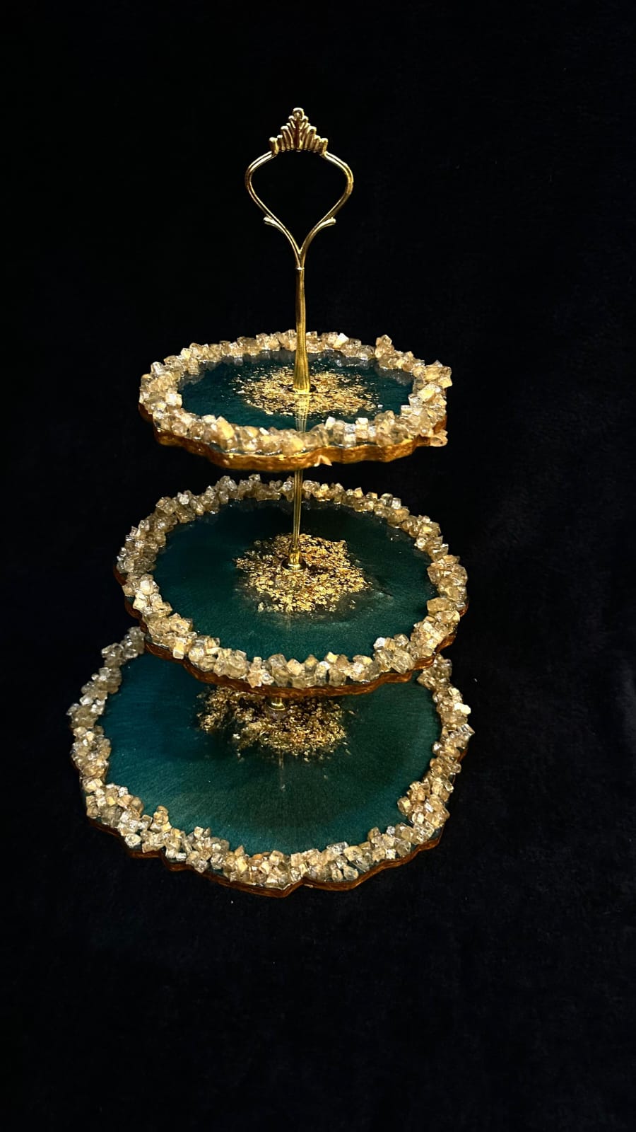 Three-Tier Fancy Resin Cake Stand With Original Stones