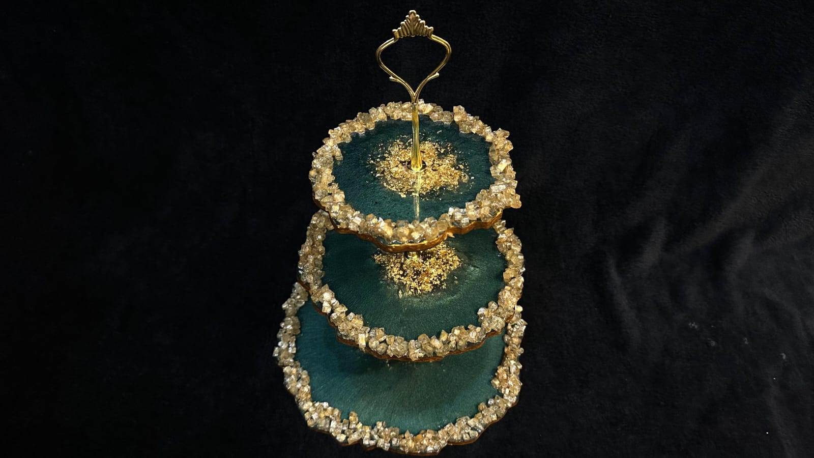 Three-Tier Fancy Resin Cake Stand With Original Stones